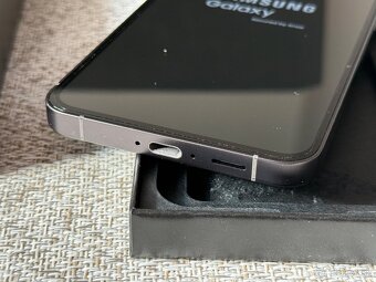 Samsung Galaxy S24 FE 8/128Gb - Super stav - 3