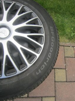 16" pl. disky Octavia4 so zimnymi pneu 205/60R16 92H BFGood - 3