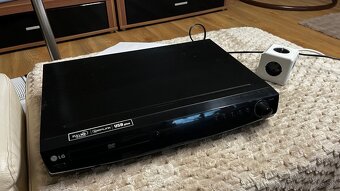 Domace kino 5.1 LG HT762TZ - 3
