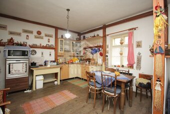 ZOBOR - 2 x RD na jednom pozemku, pôvodný stav - 3