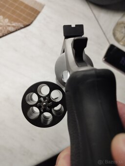 Taurus RAGING&&HUNTER kaliber 44 Magnum - 3