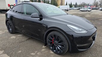 Tesla Model Y Performance AWD 393kW - 3