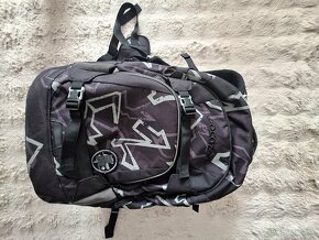 Školský batoh coocazoo MATE,Reflexné graffiti - 3