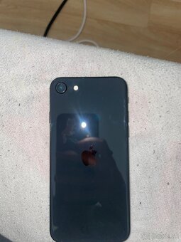 iPhone 2020 64GB Čierny - 3