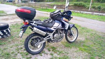 Predám Kawasaki KLE 500 - 3