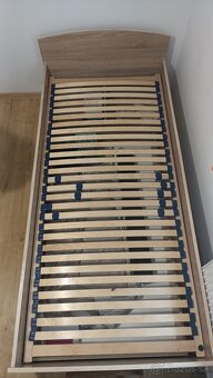 POSTEĽ 90x200 DUB SONOMA + ROŠT - 3