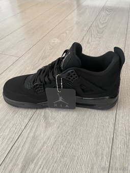 Jordan 4 Black Cats - 3