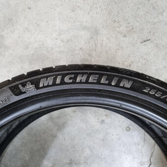 Letné pneumatiky 255/35 R21 MICHELIN DOT1423 - 3