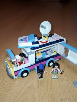 Lego Friends televízny karavan - 3