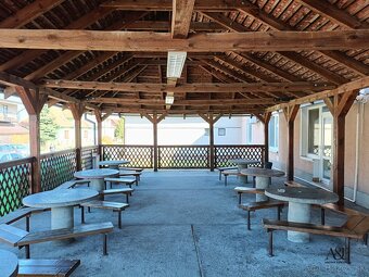 NA PREDAJ KOMERČNÝ OBJEKT, 832 M2, BORSKÝ MIKULÁŠ, okr. SENI - 3