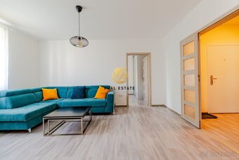 Na prenájom 2-izbový zariadený byt, balkón, klimatizácia, Če - 3