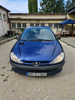 Peugeot 206 1.1 benzín rk 2005 - 3