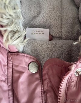 Dievcenska ruzova bunda Next 86 s kapucnou - 3