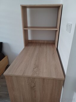 Predám písací stolík,skrińu - 3