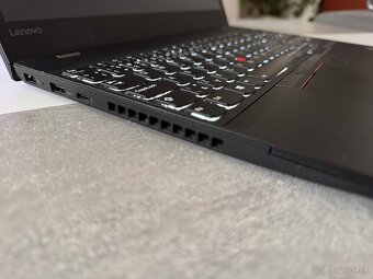 Lenovo ThinkPad T570 15,6” i5-7300U 32GB RAM 1TB SSD - 3