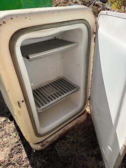 Retro chladnička Elektrosvit - 3