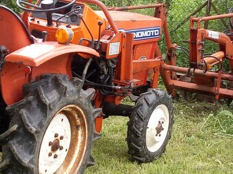 Predám Hinomoto s čelným nakladacom - 3