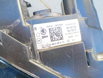 scala pravé přední světlo - 3