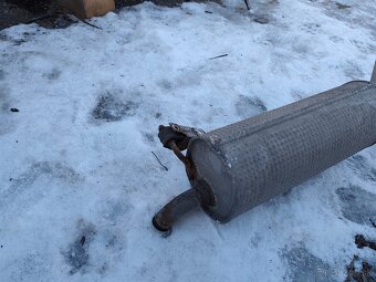 Predám výfuk Škoda Fabia 1 combi - 3