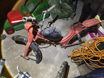 Torzo Stadion S22 - 3