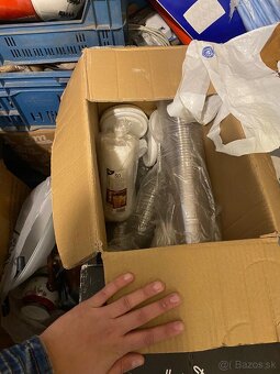 Predám plastové jedálenské veci - 3