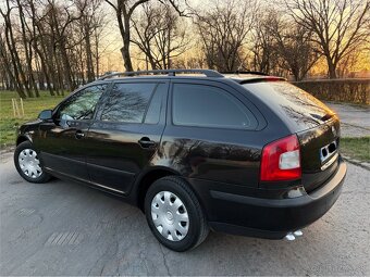ŠKODA OCTAVIA COMBI 2.0 TDI 103KW - 3