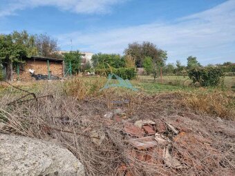 Na predaj stavebny pozemok Vyškovce Nad Ipľom 1392m2 - 3