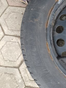 Predám pneumatiku 195/65 R15 - 3