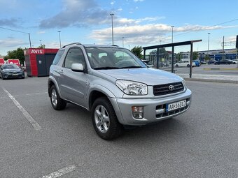 Toyota Rav4 2.0 Benzín - 3