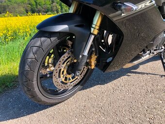 Honda CBR 600 FF - 3