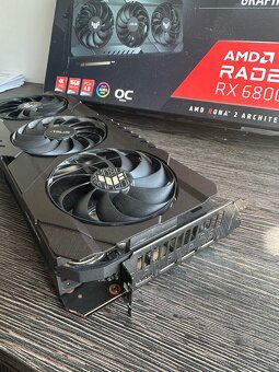 Rx 6800Xt Asus Tuf Gaming - 3