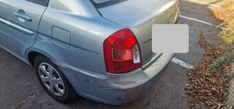 Hyundai accent 1.4 16v - 3
