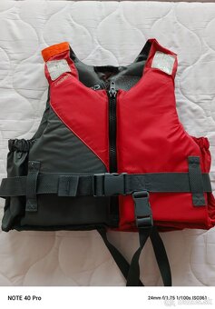 Plávacia vesta - 3