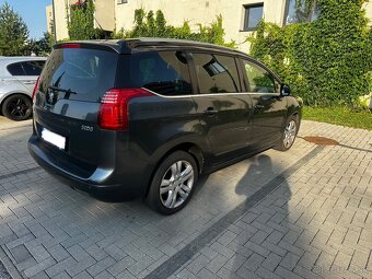 Peugeot 5008 Full výbava - 3