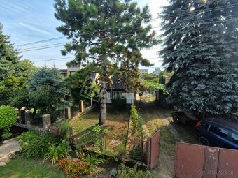 Na predaj slnečný pozemok /807m2/ so starším domom - … - 3