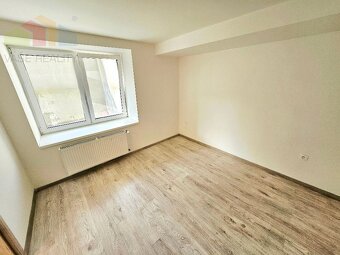 3 izbový byt Bánovce nad Bebravou /CENTRUM/ 57 m2/ S POZEMKO - 3