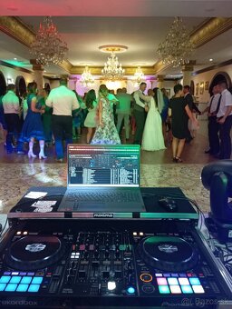 DJ - 3
