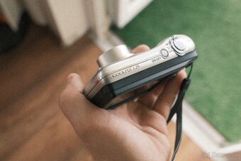 Nikon Coolpix L25 - 3