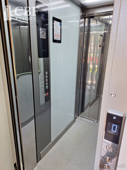 ZNÍŽENÉ  3-IZBOVÝ BYT NA PREDAJ SÍDLISKO JUH  - 3