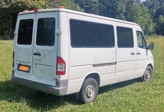 Mercedes sprinter 208 2.2CDI 9miest M1 osobne auto malo KILO - 3