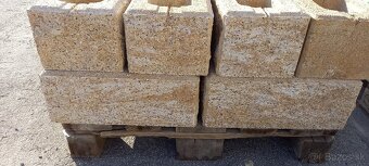 Plotové tvárnice - farba / jura 9 ks - 3