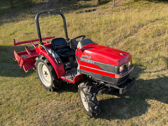 Japonský malotraktor Mitsubishi MT 190 - 3