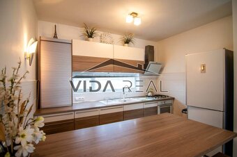 6-izbový rodinný dom na prenájom v lokalite Čierna Voda - 3