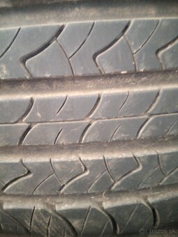 Celoročné 235/70 R16 - 3
