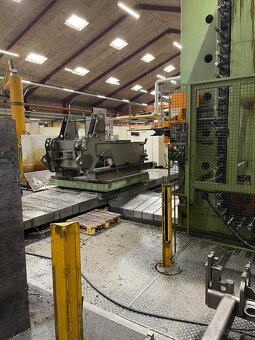 WHN 13.8 CNC - vodorovná vyvrtávačka stolová TOS - 3