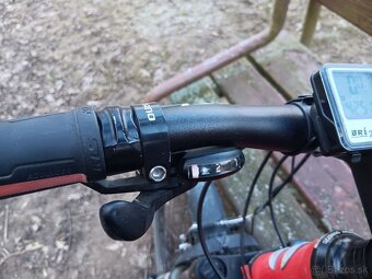 Predám horský bicykel CANNONDALE F6 s odpruženou vidlicou - 3