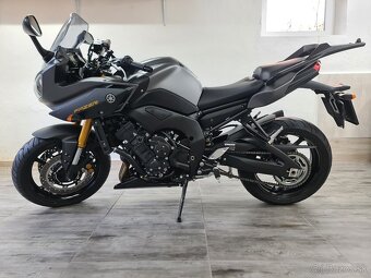 Yamaha Fazer 8 - 3