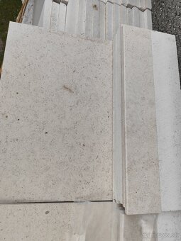 Prirodni kamen na dlazbu,44x44 20 mm - 3