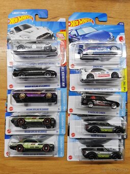 Autíčka Hotwheels - 3