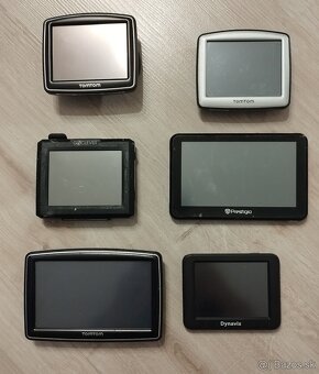 Predám 6 ks rôznych GPS navigácií TOMTOM, DYNAVIX, PRESTIGIO - 3